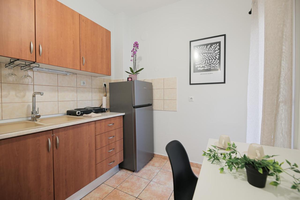 Uranus Apartment Thessaloniki Exterior photo