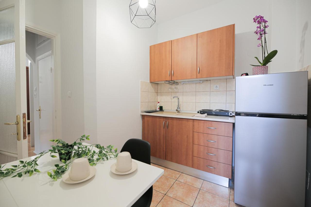 Uranus Apartment Thessaloniki Exterior photo